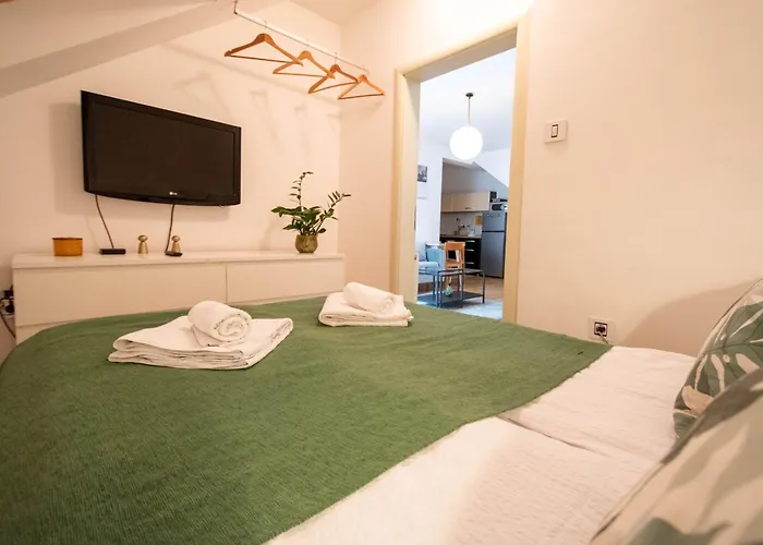 Daire Spacious 1-bedroom *